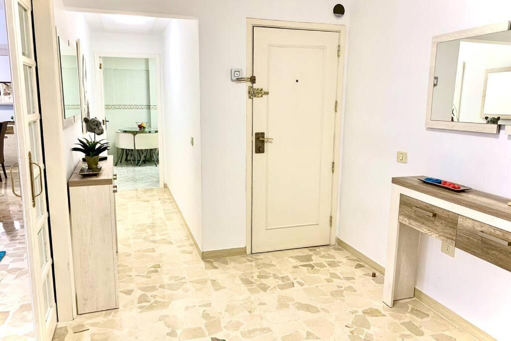 'Home Sweet Home-Luxury Apartment-Santa Cruz' Dış mekan fotoğraf